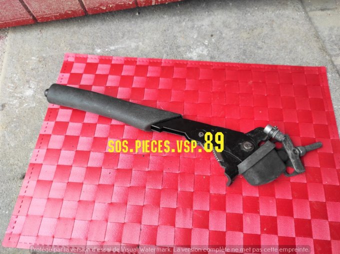 LEVIER DE FREIN A MAINS POUR AIXAM APRES 1997