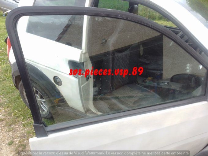 VITRE PORTE DROITE LIGIER IXO