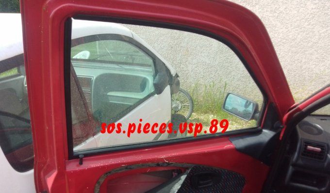 VITRE PORTE GAUCHE MICROCAR VIRGO 1-2-3-PRATIC-ACTIV 