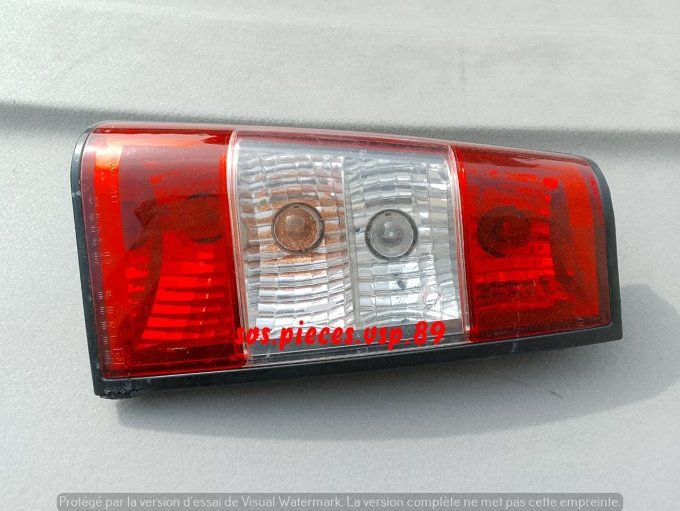 Feu arriere gauche aixam 300evo-400evo-400.4-500.4-500.5