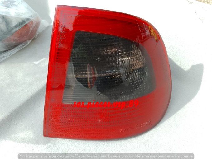 FEU ARRIERE DROITE  JDM TITANE 1 / 2 / 3