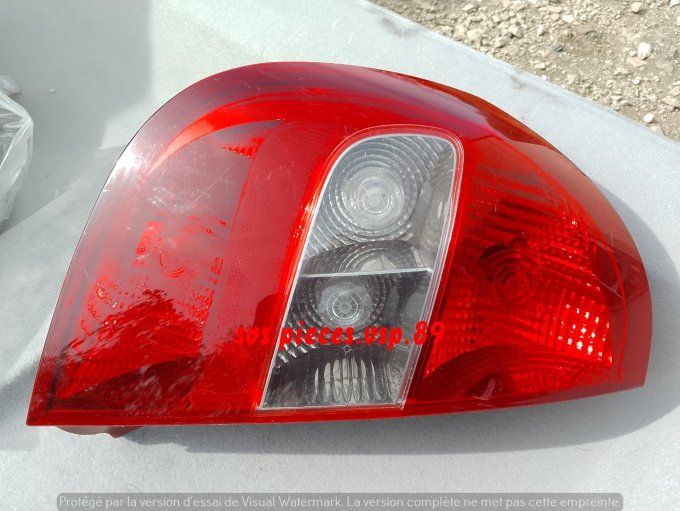 FEUX ARRIERE GAUCHE JDM SIMPA ABACA -