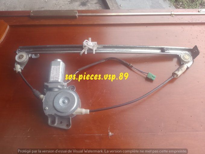 LEVE VITRE GAUCHE CHAUFFEUR ELECTRIQUE MICROCAR MC1 - MC2 - DUE FIRST