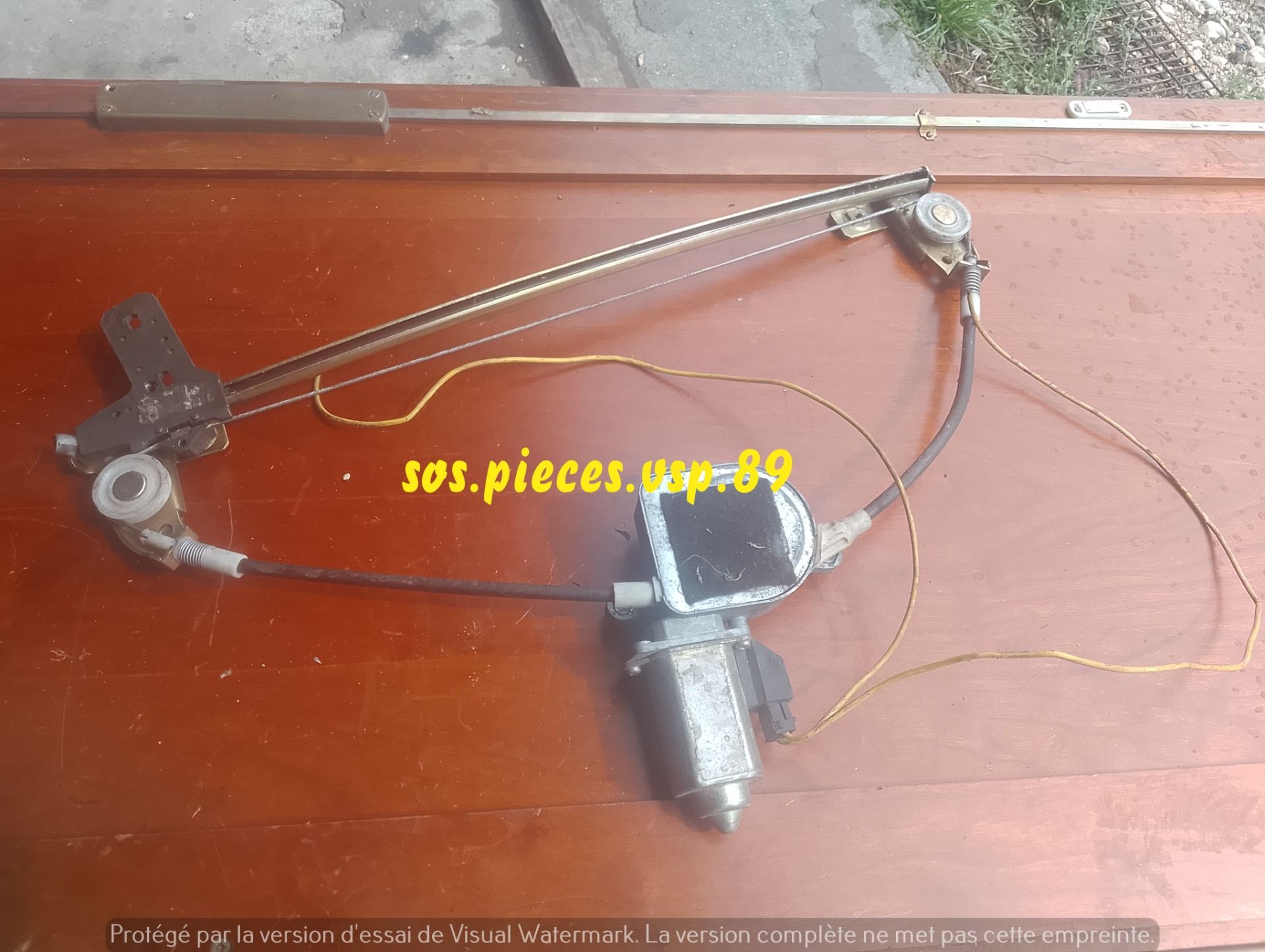 LEVE VITRE ELECTRIQUE DROITE JDM SIMPA TITANE ET MICROCAR LYRA
