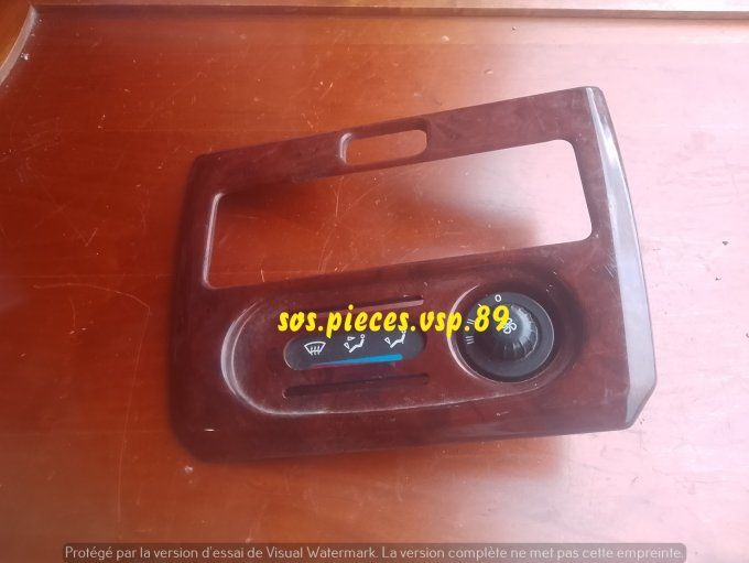 CONSOLE CENTRALE TABLEAU DE BORD MICROCAR MC1-MC2  (SERIE 2)