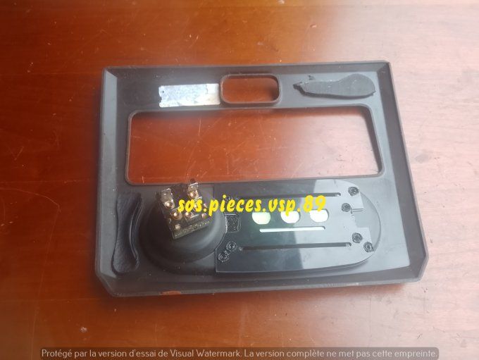 CONSOLE CENTRALE TABLEAU DE BORD MICROCAR MC1-MC2  (SERIE 2)