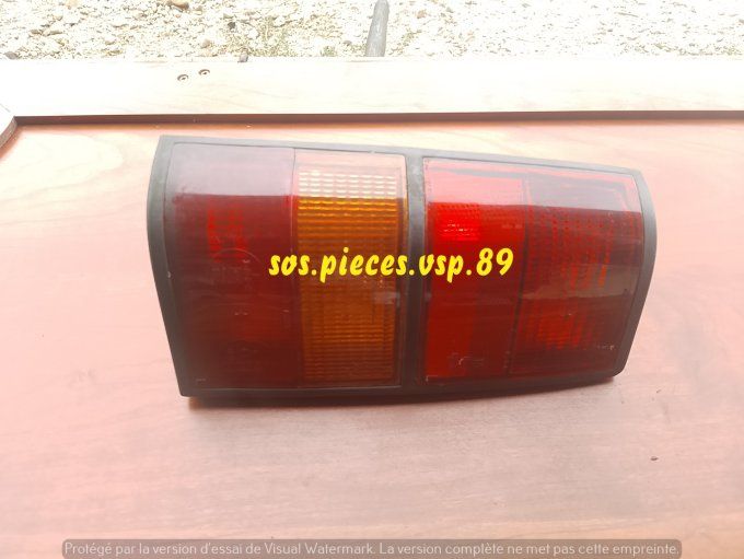 FEU ARRIERE GAUCHE AIXAM 300-400-500 (s-l-e-sl) ET MICROCAR LYRA